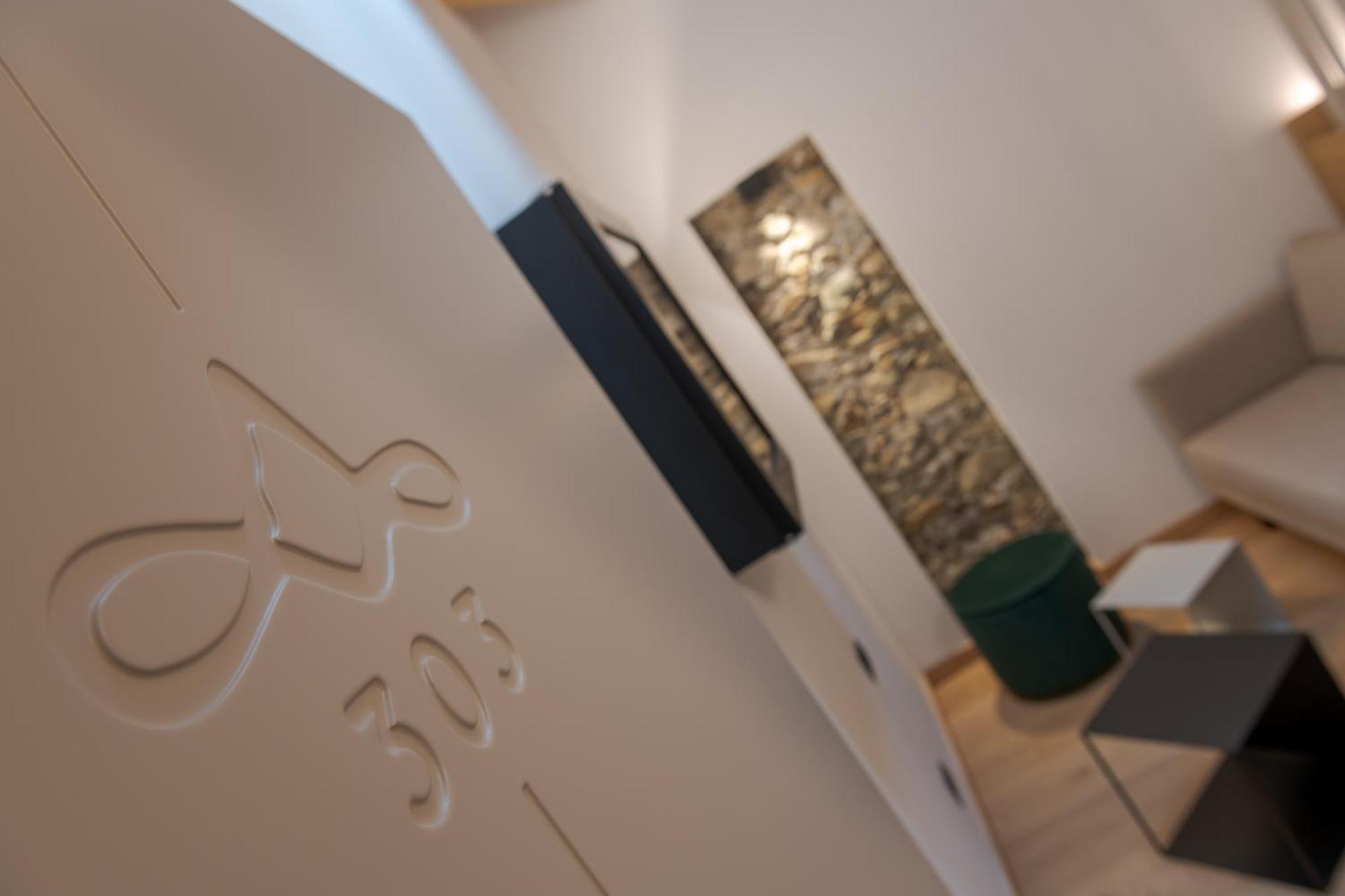 Wine San Carlo - Relais & - Boutique Chiuro