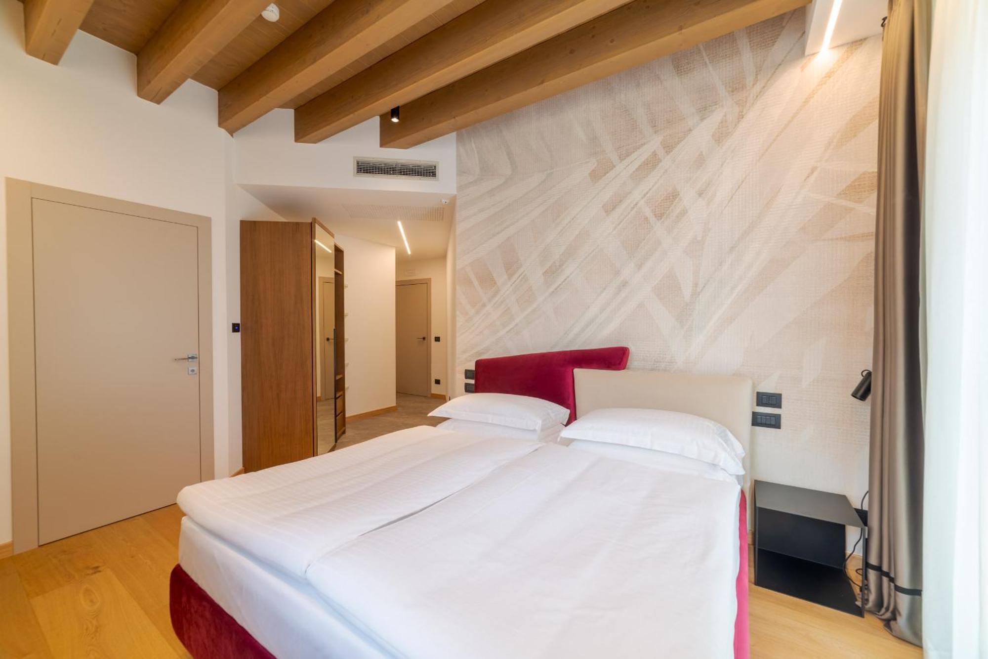 Wine San Carlo - Relais & - Boutique 4*