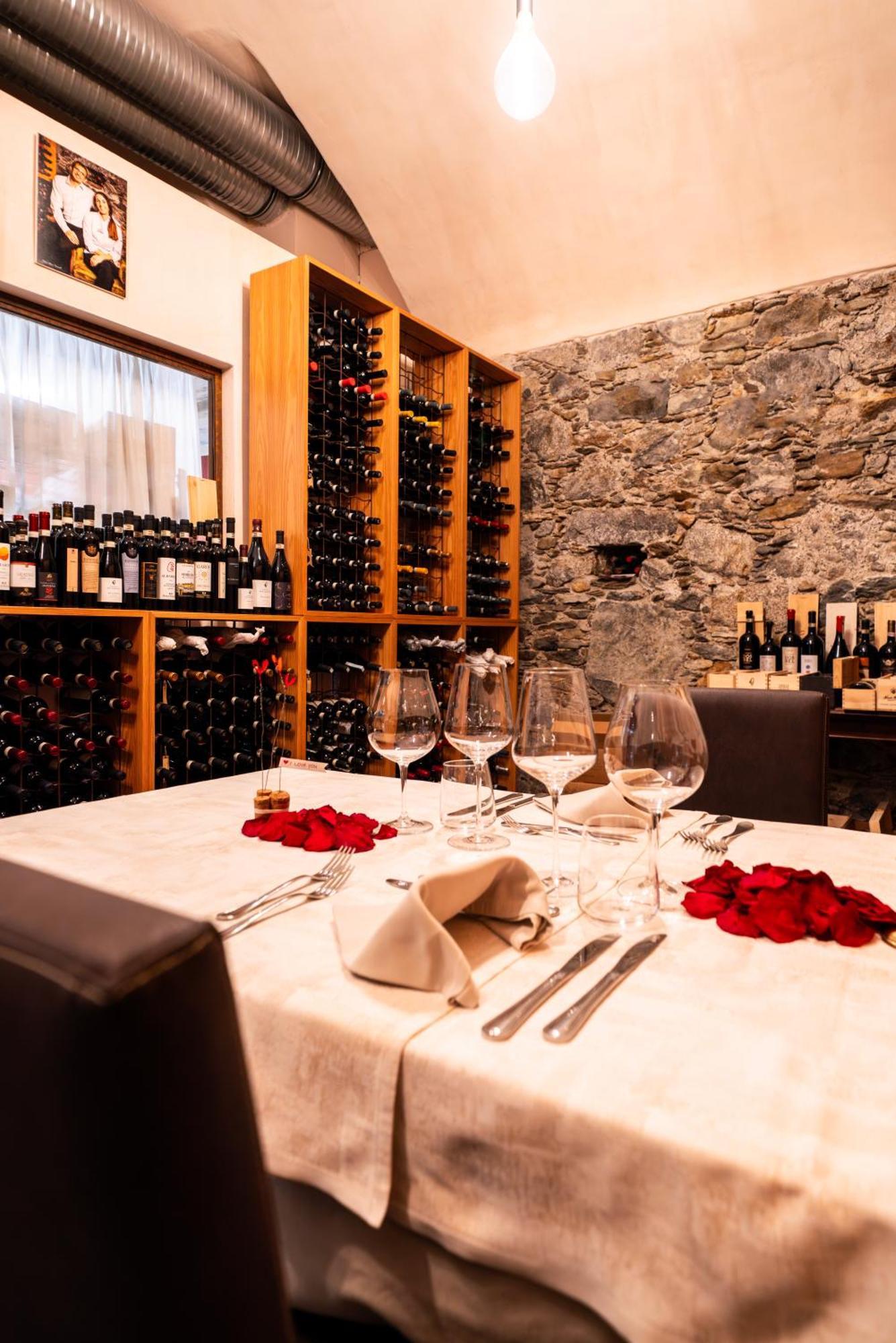 Hotel Wine San Carlo - Relais & - Boutique 4*